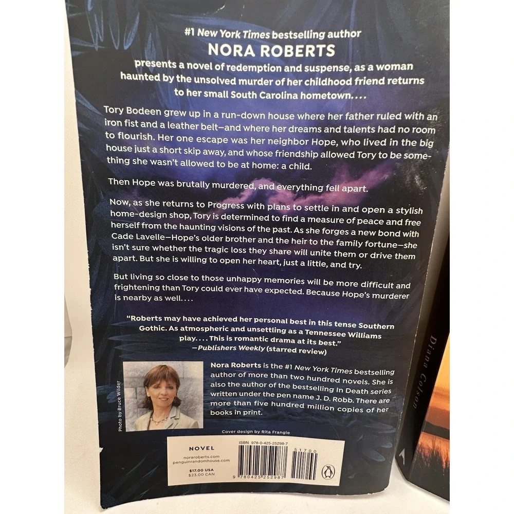 Book Lot 3 Colleen Hoover‎ Reminders Nora Roberts Carolina Moon